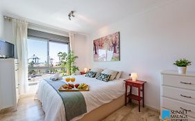 Sea Views & Parking - Soho Cozy Apartment